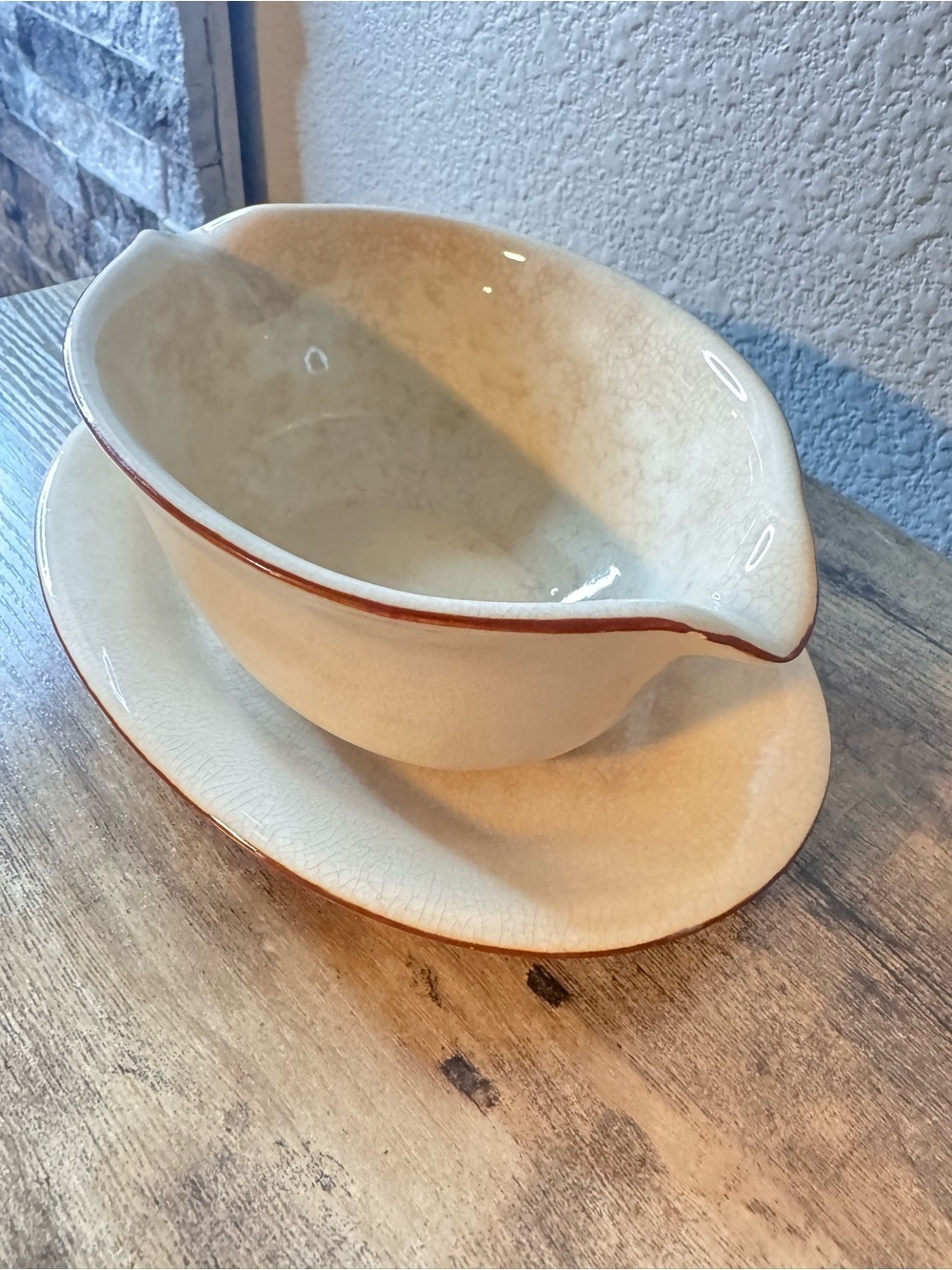 Vintage Cream Glaze Gravy Boat & Underplate | Brown Trim - Picture 6 of 14